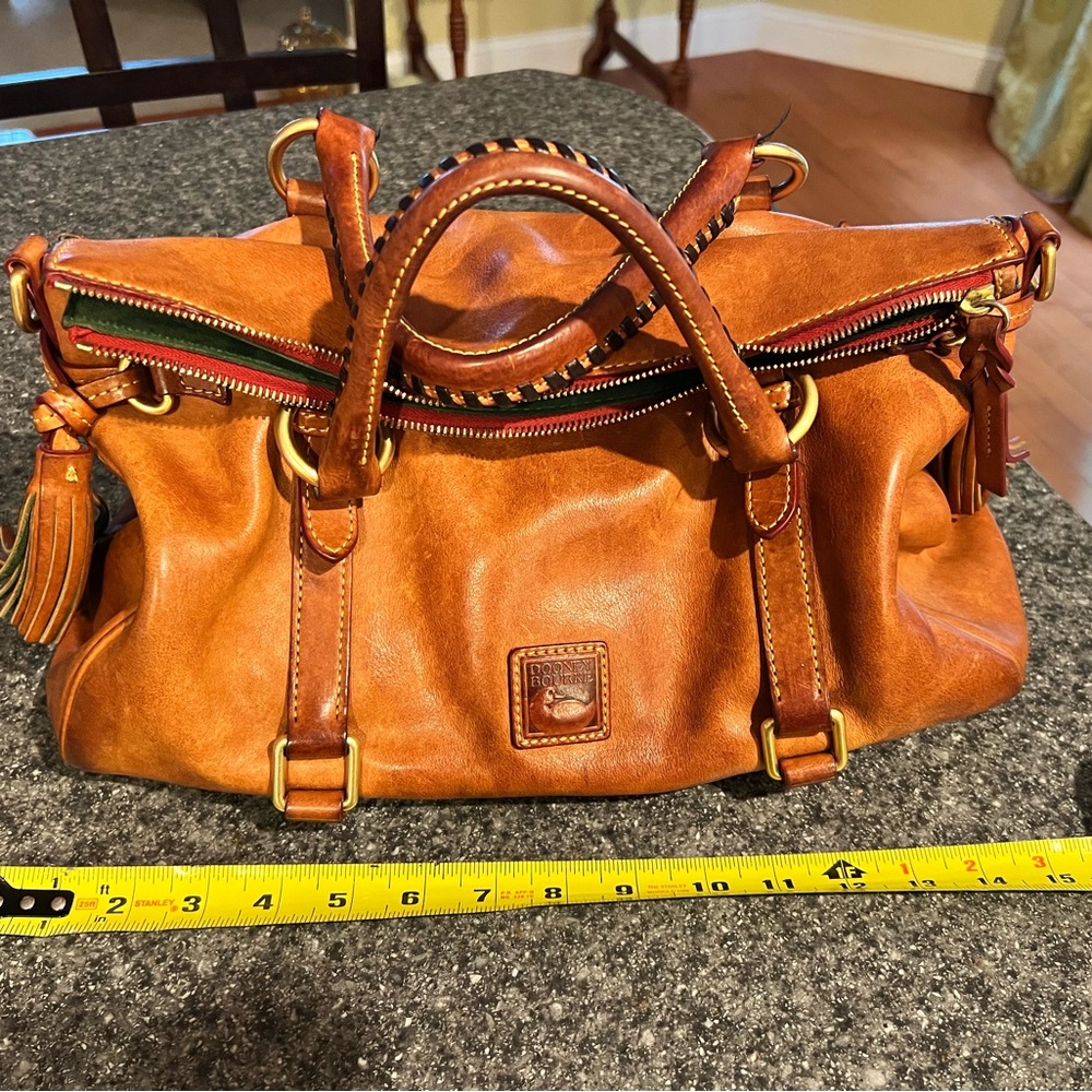 Gorgeous genuine leather purse